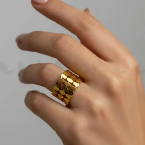 Layered ring
