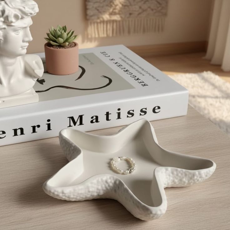 Starfish Ceramic jewelry Tray - Image 4