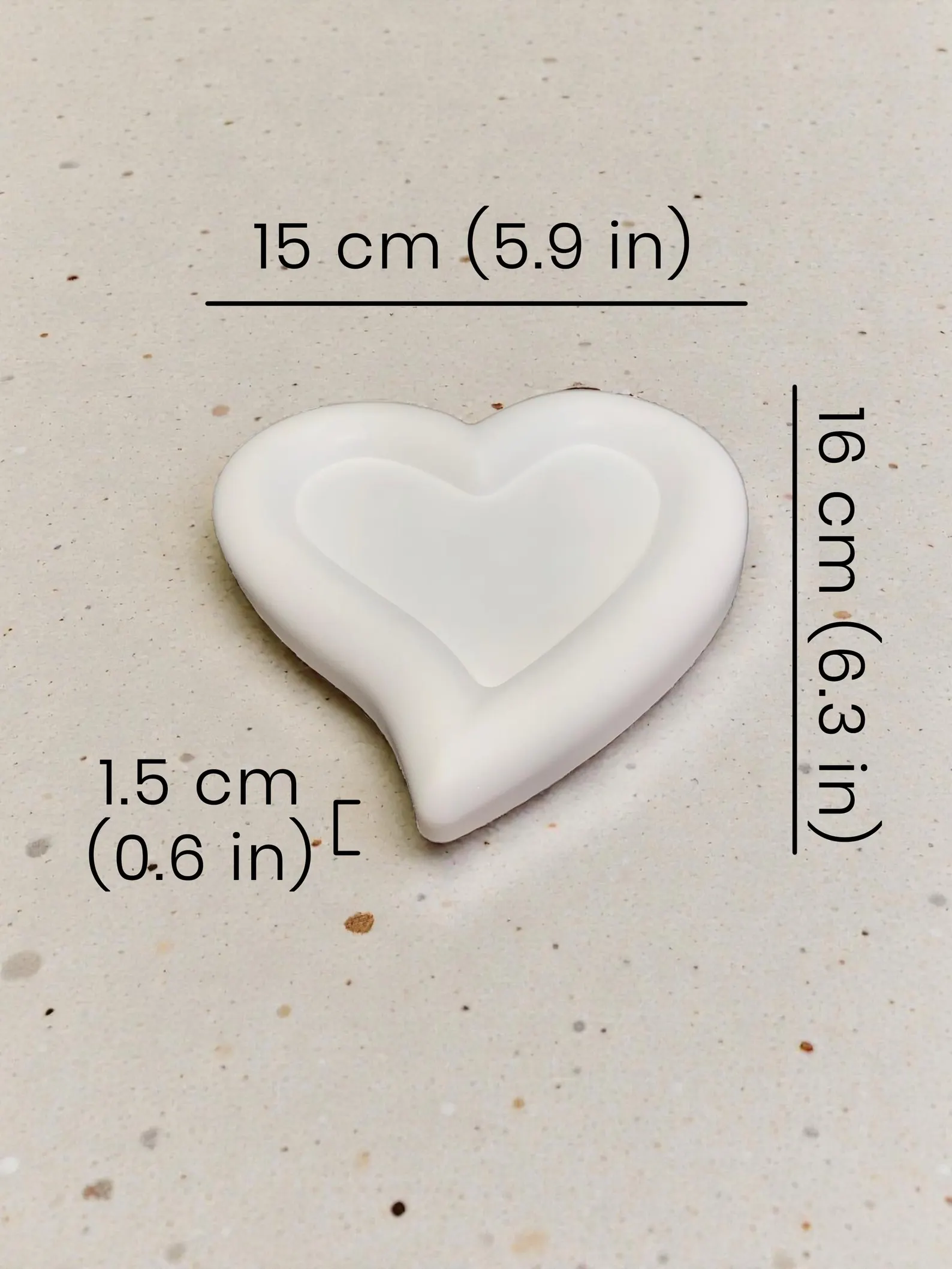 Groovy Heart Trinket Tray - Image 4