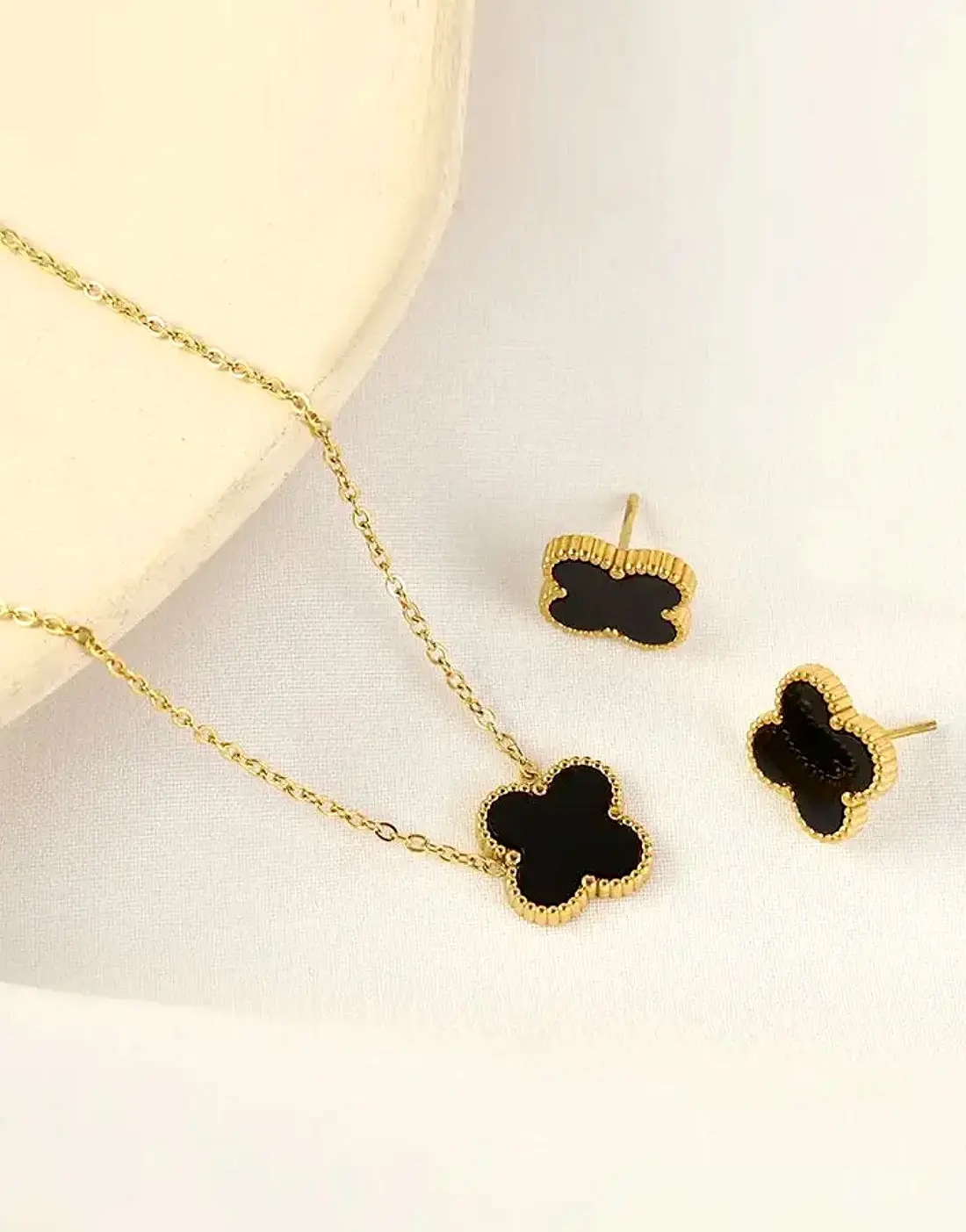 Clover set - Image 2