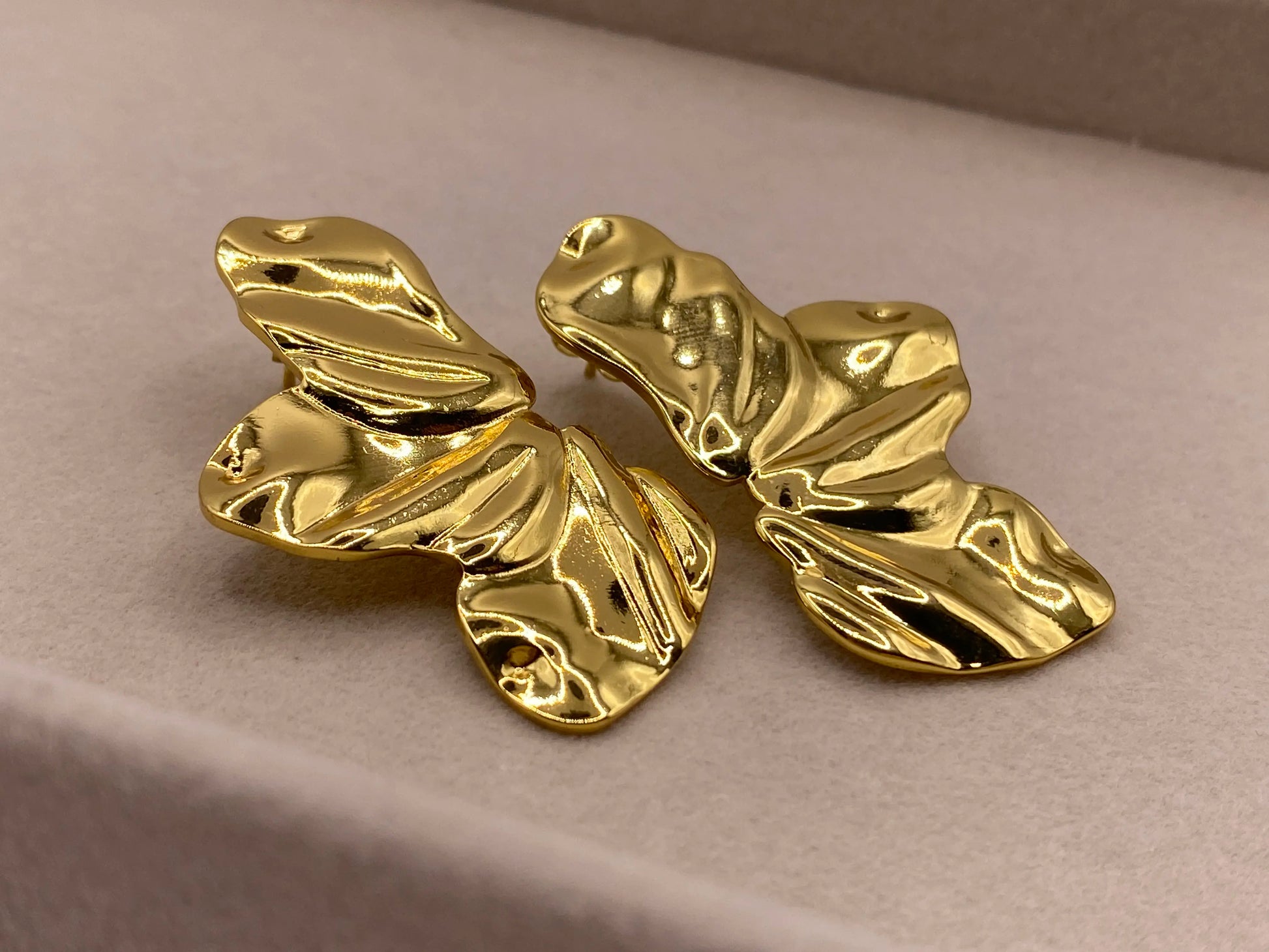 Half Flower Earring - Image 4