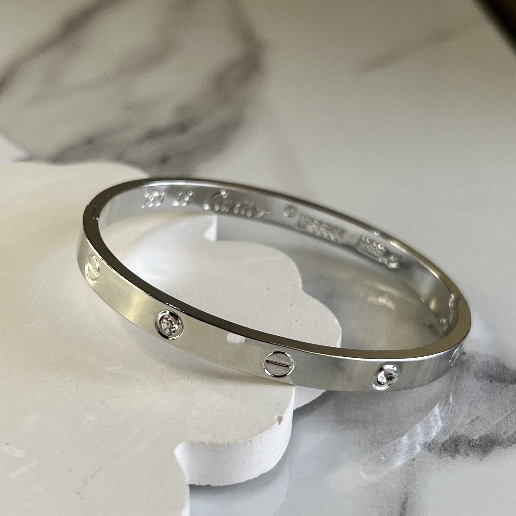 Love Handcuff - Image 3