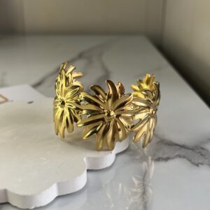 Nature Inspired Gold Flower Bangle