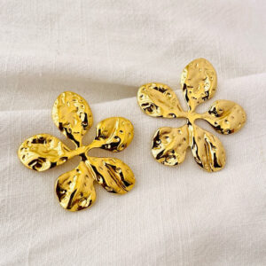 Textured Flower Shape Earring