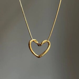 Hollow heart pendant