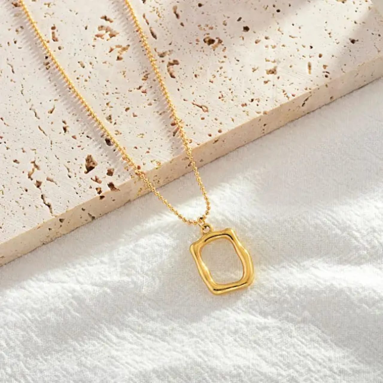 Hollow Rectangle pendant - Image 3