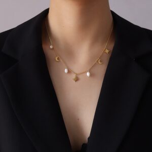 Stainless steel pearl charm necklace