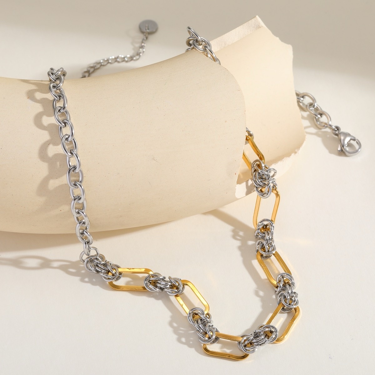 Two-tone chunky stainless steel chain