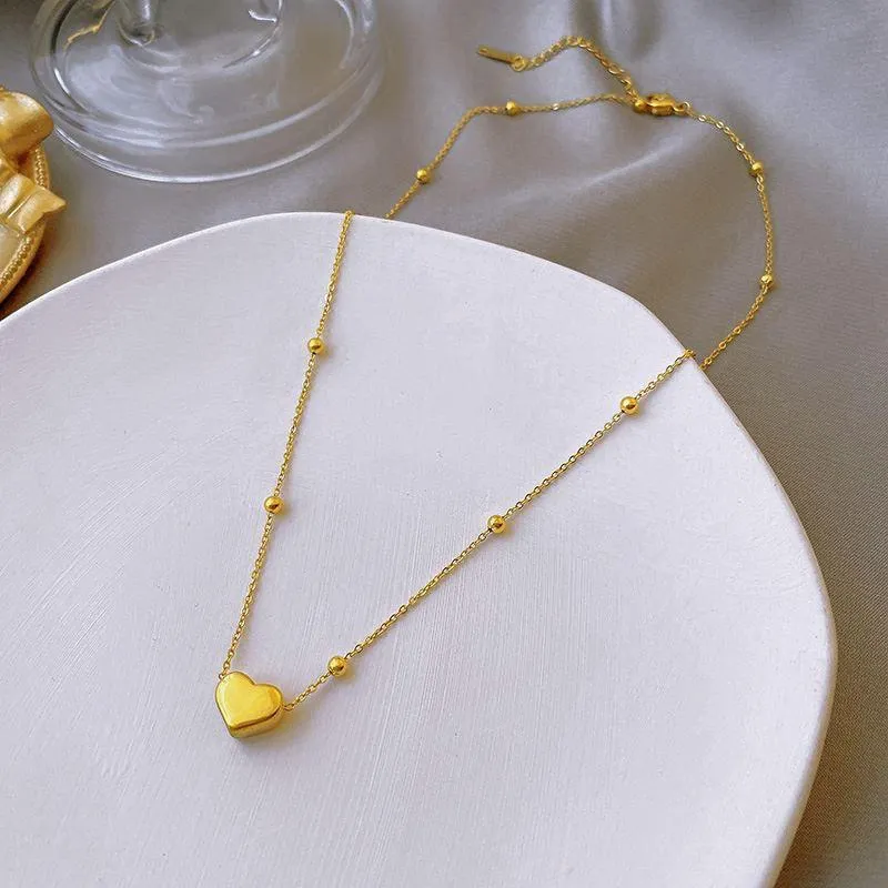 Beaded chain Heart Necklace
