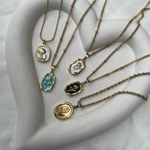 Tulip pendant