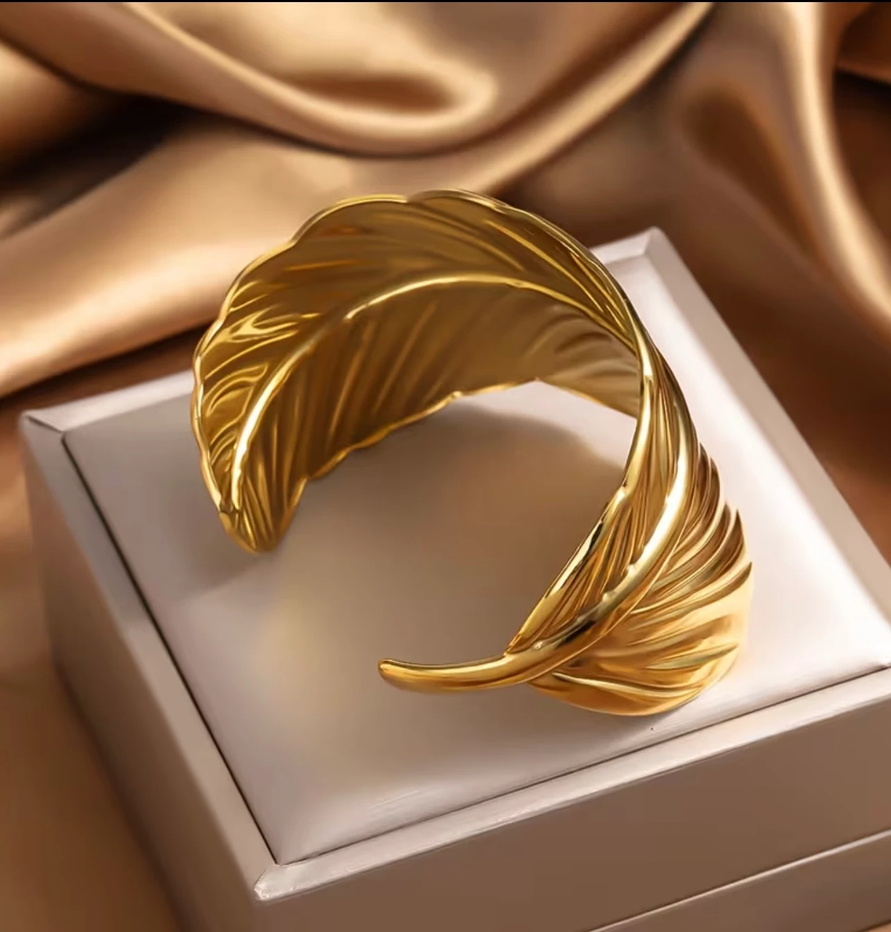 Leaf Cuff Bangle - Image 4