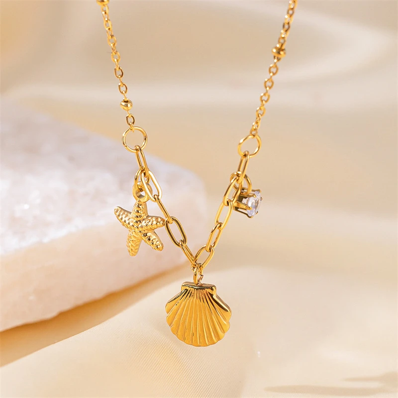 Starfish shell pendant