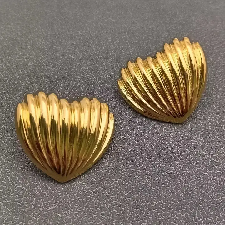 Heart Stud Earring - Image 2