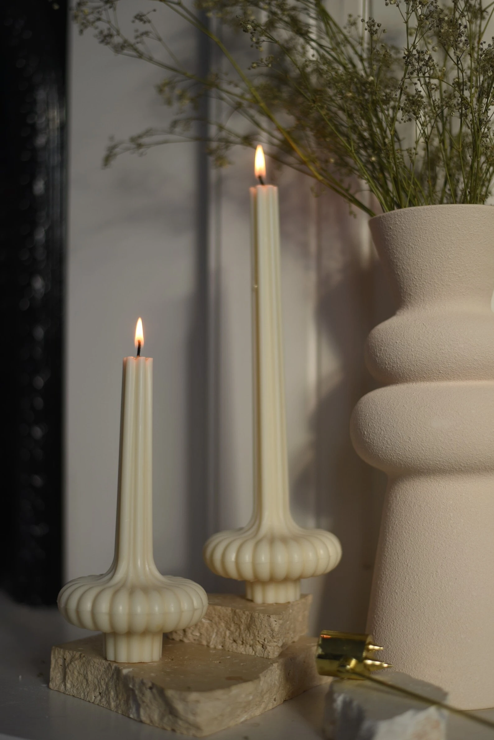 Vase Pillar Candle - Image 4