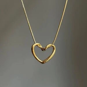 Hollow heart pendant