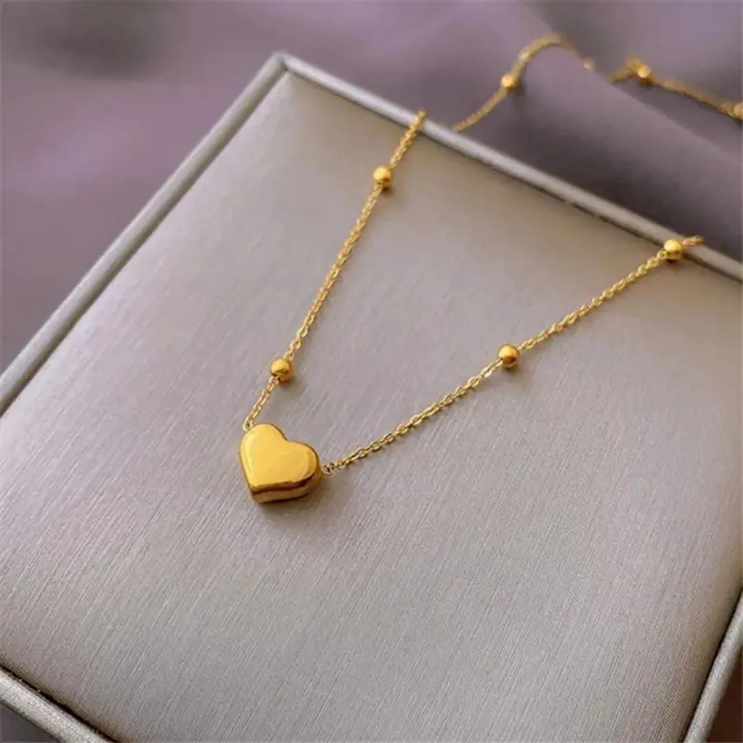 Beaded chain Heart Necklace - Image 2